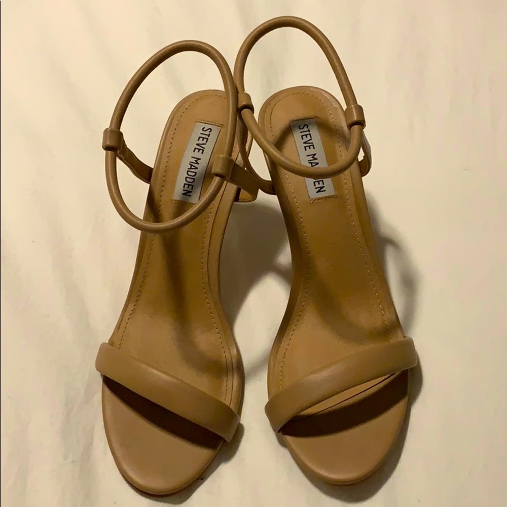 Steve Madden strappy nude heels